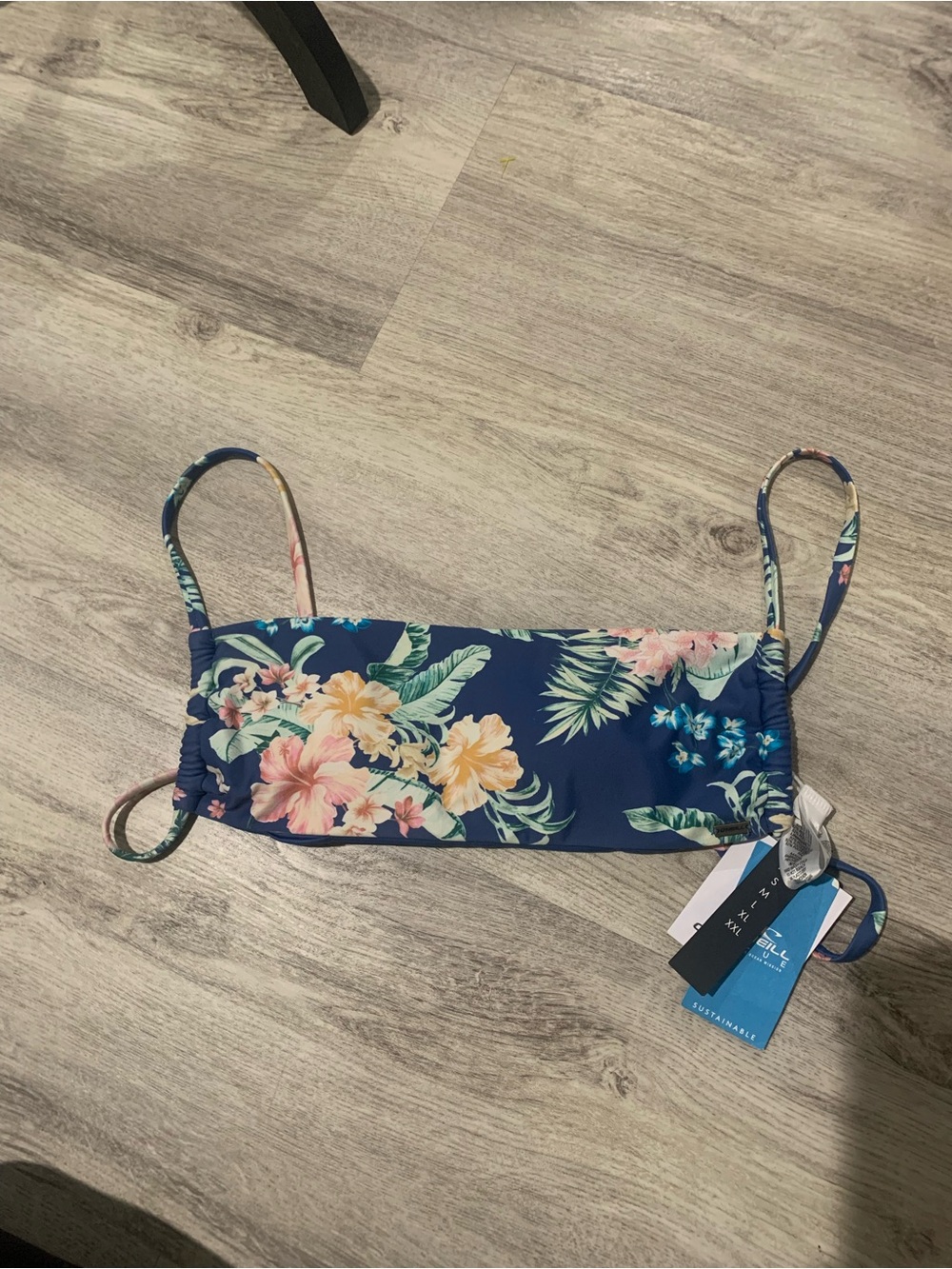 NWT! O'Neill Tulum Tropical Jupiter Swim/bikini Top- size small - Picture 10 of 10